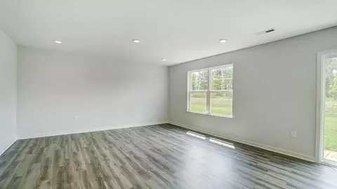 Living - 1253 Eagleton Blvd, London, OH 43140 photo 2 of 7