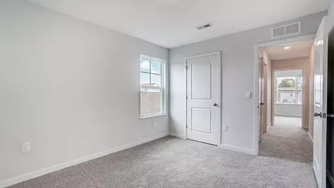 Bedroom - 1253 Eagleton Blvd, London, OH 43140 photo 6 of 16