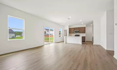 Living - 6715 Jersey Rd, Middlesex, NC 27557 photo 7 of 10