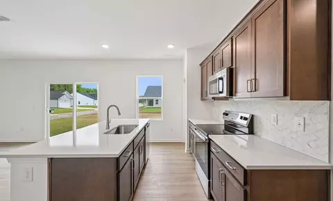 Kitchen - 6715 Jersey Rd, Middlesex, NC 27557 photo 5 of 7