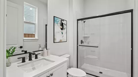 Bath - 1759 Mary Way, Dublin, CA 94568 photo 1 of 5