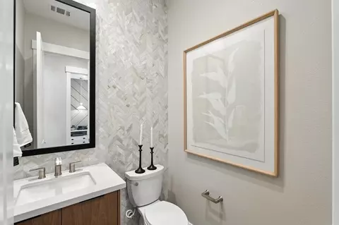 Bath - 1759 Mary Way, Dublin, CA 94568 photo 3 of 5