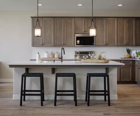 Kitchen - 1617 W Sable Pl, Hanford, CA 93230 photo 2 of 5