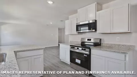 Kitchen - 5935 Belfast Bend Ct, Slidell, LA 70461 photo 1 of 3