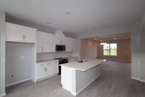 Kitchen - 1345 Hyde St, Saint Cloud, FL 34771 photo 3 of 7