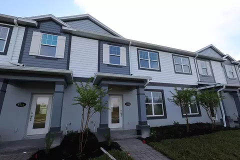 Exterior - 1345 Hyde St, Saint Cloud, FL 34771 photo 6 of 15
