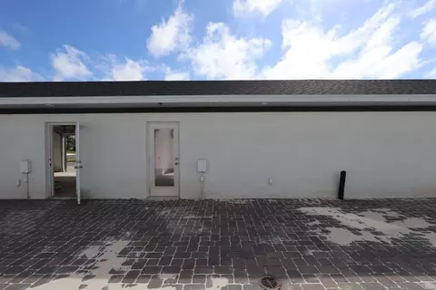 Exterior - 1345 Hyde St, Saint Cloud, FL 34771 photo 11 of 15