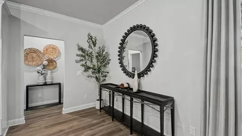 Entry Way - 122 Cornerstone Dr, Brandon, MS 39042 photo 2 of 2