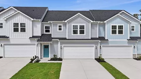 429 Crestcreek Dr, Anderson, SC 29621