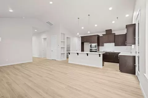 10710 NE 138th Ave, Vancouver, WA 98682