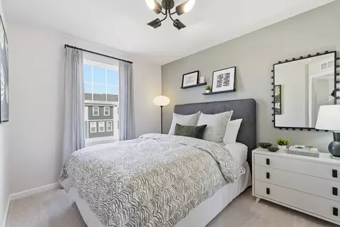 Bedroom - 10 Harrison Aly, Ranson, WV 25438 photo 3 of 3