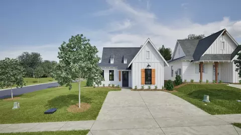 3200 Chase Ct, Opelika, AL 36804