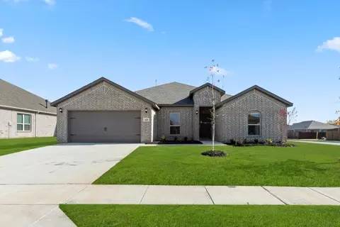 701 Stone Eagle Dr, Azle, TX 76020