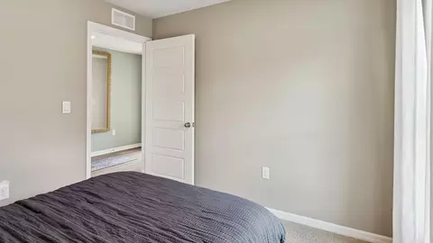 Bedroom - 5530 Savona Dr, Sebring, FL 33872 photo 6 of 9