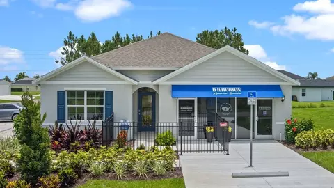 Exterior - 5530 Savona Dr, Sebring, FL 33872 photo 4 of 7