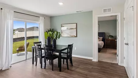 Dining - 5530 Savona Dr, Sebring, FL 33872 photo 5 of 7