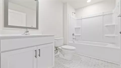 Bath - 3173 Emberly Dr, Roebuck, SC 29376 photo 1 of 8