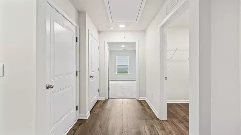 Entry Way - 3173 Emberly Dr, Roebuck, SC 29376 photo 3 of 10