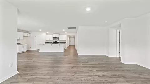Living - 3173 Emberly Dr, Roebuck, SC 29376 photo 4 of 6