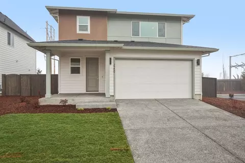 1342 W 11th St, La Center, WA 98629