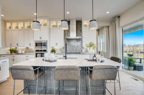 Kitchen - 1432 Alyssa Dr, Timnath, CO 80547 photo 5 of 10