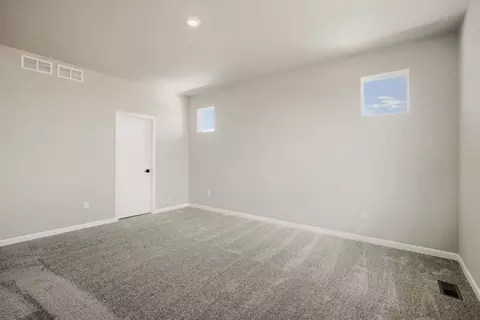 Bedroom - 671 Noola St, Windsor, CO 80550 photo 2 of 7