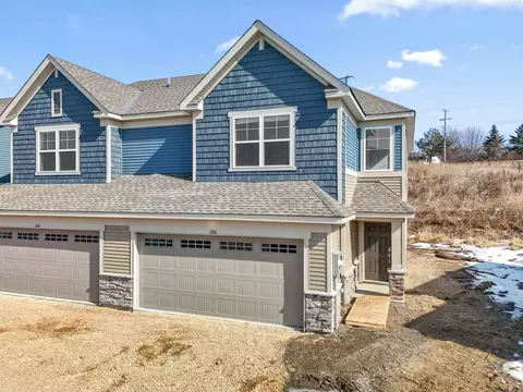 186 Huntington Dr, Waconia, MN 55387