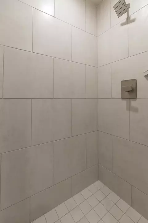 Bath - 17252 Billy Rd, Washington, OK 73093 photo 7 of 15