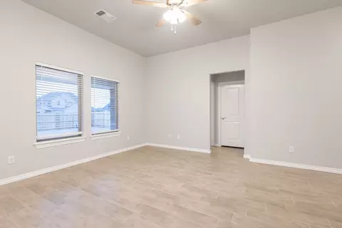 Living - 17252 Billy Rd, Washington, OK 73093 photo 9 of 9