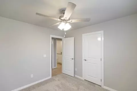 Bedroom - 17252 Billy Rd, Washington, OK 73093 photo 2 of 11