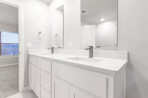 Bath - 17252 Billy Rd, Washington, OK 73093 photo 9 of 15