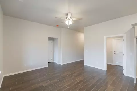 Living - 17252 Billy Rd, Washington, OK 73093 photo 8 of 9