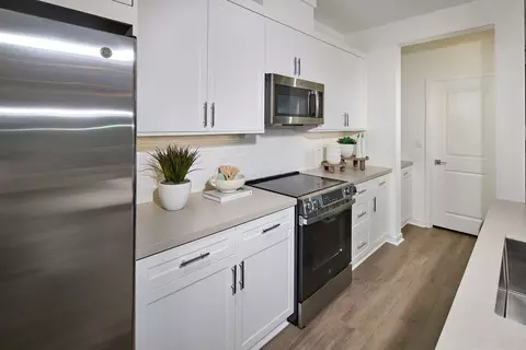 Kitchen - 12634 Hampton Ave, Eastvale, CA 92880 photo 1 of 2