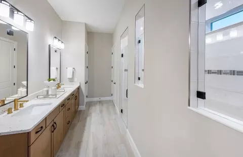 Bath - 10470 SW Highpointe Dr, Stuart, FL 34997 photo 2 of 2