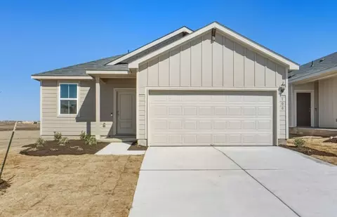 100 Eagle Valley Dr, Elgin, TX 78621