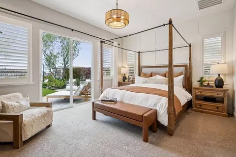 Bedroom - 593 Inyo Ct, Marina, CA 93933 photo 4 of 6