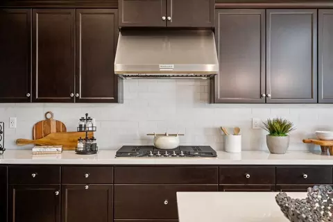 Kitchen - 593 Inyo Ct, Marina, CA 93933 photo 2 of 5