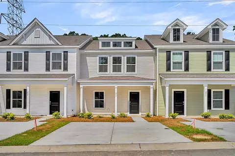 233 Harding Ln, Goose Creek, SC 29445