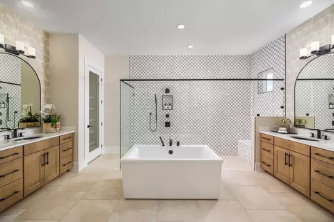 Bath - 78 Bismarck Palm Rd, Saint Augustine, FL 32092 photo 1 of 2