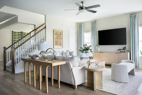 Living - 10740 Spring Sapling Cir, Parrish, FL 34219 photo 1 of 7