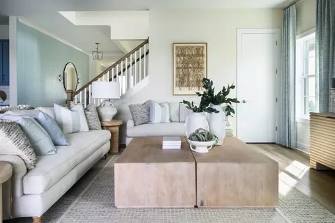 Living - 10740 Spring Sapling Cir, Parrish, FL 34219 photo 2 of 7