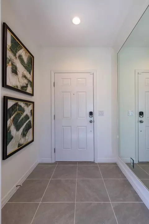 Entry Way - 2011 Town Pasture Dr, Eustis, FL 32726 photo 2 of 4
