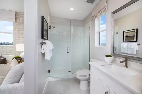 Bath - 141 Starhaven, Irvine, CA 92618 photo 5 of 7