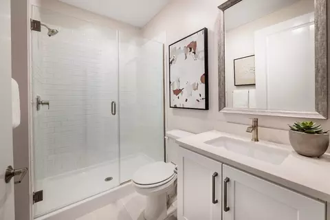 Bath - 141 Starhaven, Irvine, CA 92618 photo 2 of 7