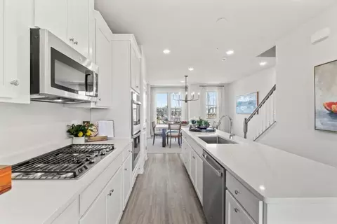 Kitchen - 12634 Canopy Ave, Brandywine, MD 20613 photo 2 of 4