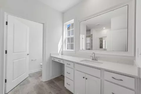 Bath - 5386 Redbud Rd, Lancaster, SC 29720 photo 2 of 6