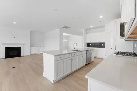 Kitchen - 5386 Redbud Rd, Lancaster, SC 29720 photo 3 of 8