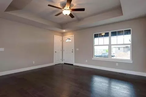 Living - 822 S Ridgemont Dr, Nixa, MO 65714 photo 1 of 2