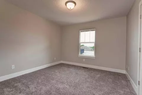 Bedroom - 822 S Ridgemont Dr, Nixa, MO 65714 photo 1 of 3