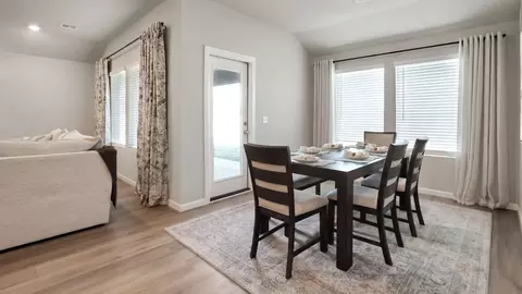 Dining - 7255 E 170th Pl S, Bixby, OK 74008 photo 2 of 5